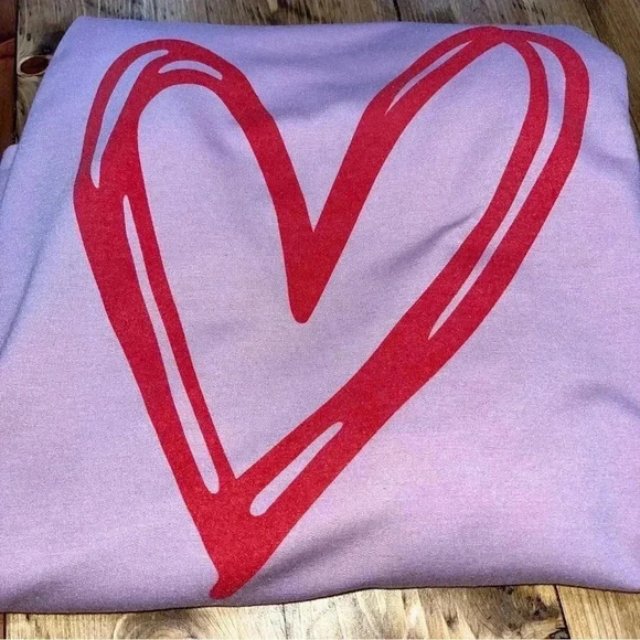 Plus sized 2XL Sweatshirt hearts pink/ red winter long lines pullover sc… - Picture 5 of 7